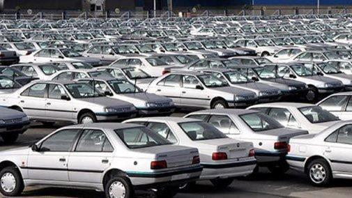 اکبریان: شرکت های خودروسازی در صورت عدم اجرای مصوب مجلس به دادگاه معرفی می شوند