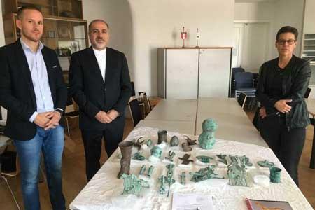 اشیای باستانی متعلق به ایران از اتریش بازگردانده می شوند