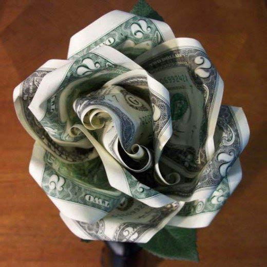 آموزش درست کردن گل رز زیبا با پول کاغذی