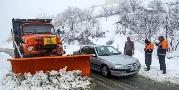 برف و کولاک در جاده ها؛ از سفر غیرضروری بپرهیزند